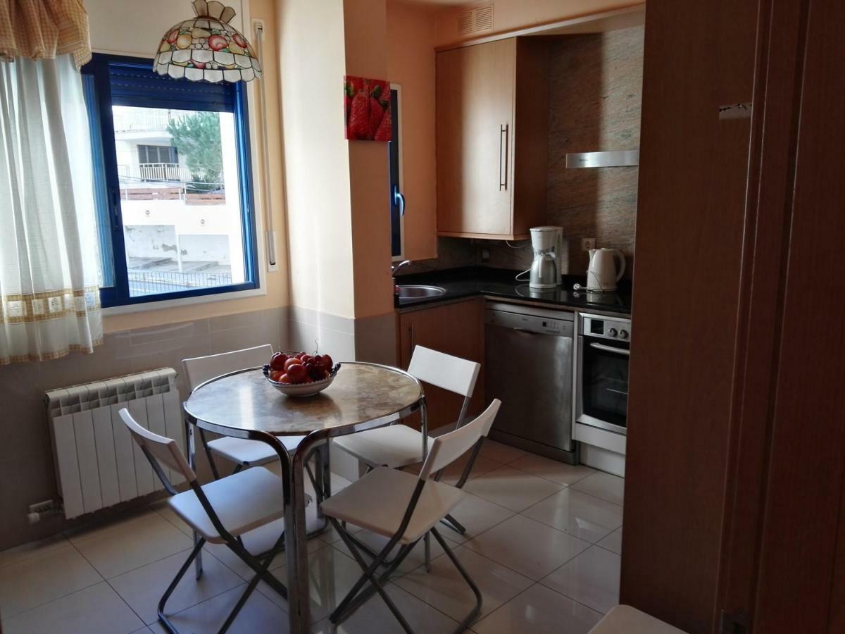 Apartamento En Playa Capellans 萨洛 外观 照片