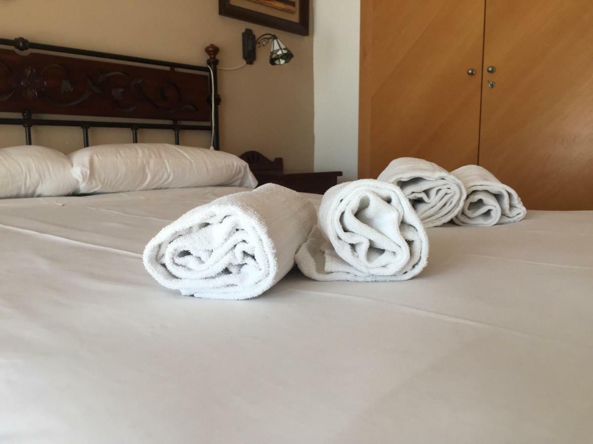 Apartamento En Playa Capellans 萨洛 外观 照片